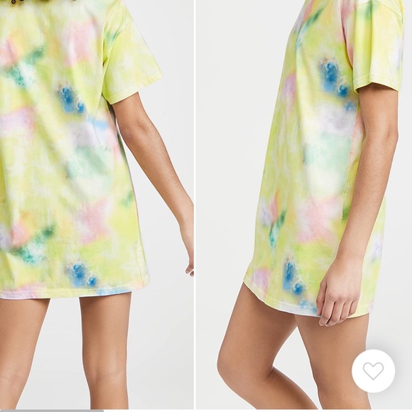 Alice & Olivia T Shirt Dress 👗🌺 - Picture 2 of 6